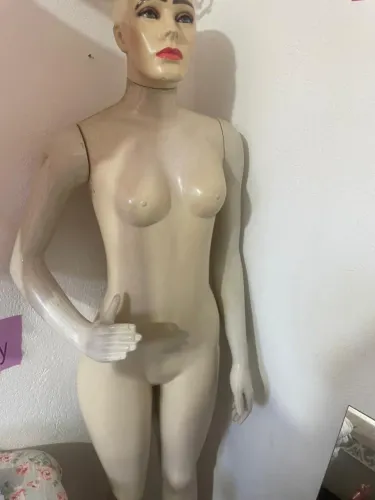 Manique
