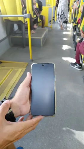 OPPO A6X-128GB/4GB RAM+8GB RAM - Processador Sanpdragon 685-Octa-core (Acompanha película)