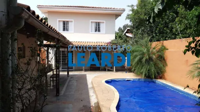 SOBRADO - CAMPO BELO - SP