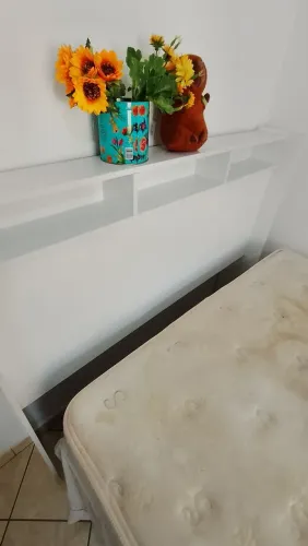 Colchão Casal Pillow Top com Box e Cabeceira de MDF