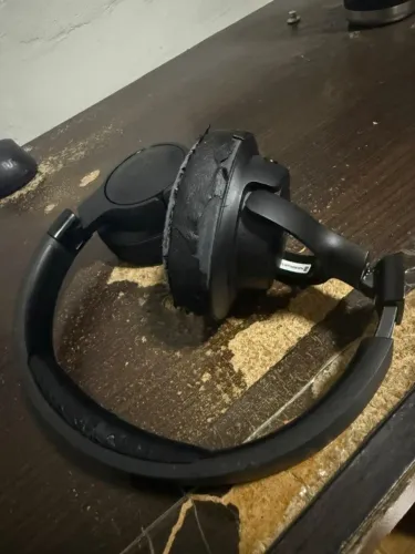 Fone JBL 770 nc