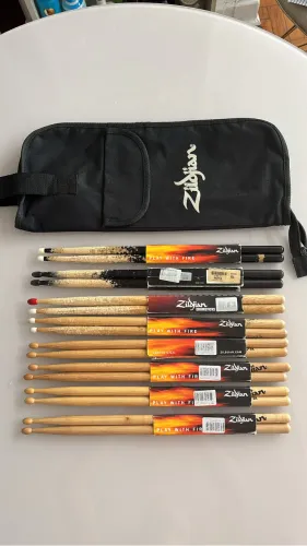 Kit de 8 baquetas Zildjian + bag de baquetas Zildjian