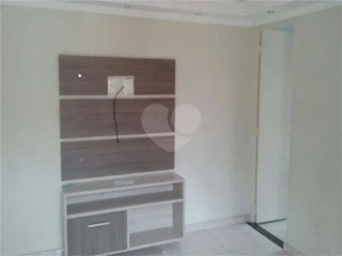 APARTAMENTO NO TREMEMBÉ - PRÓXIMO AO SUPERMRCADO OURINHOS