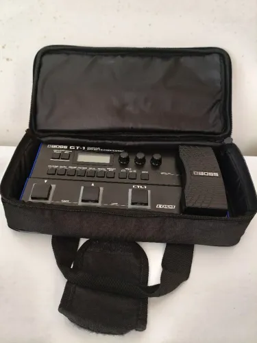 Boss GT-1 Impecável (Estado de Nova) + Bag Acolchoado + Fonte | Baixei p/ Vender Logo!