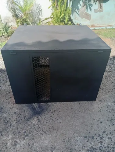 Vendo caixa metálica 2em 1 para caminhonete. (Caixa para ferramentas + dog box) *