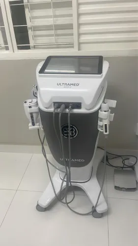 Vendo máquina ULTRAMED HIFU MEDICAL Semi nova