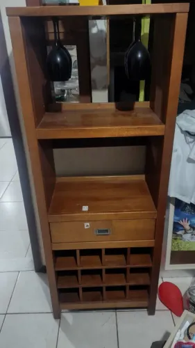 Estante adega de vinho 