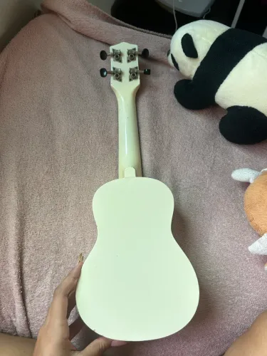 Ukulele Memphis by Tagima