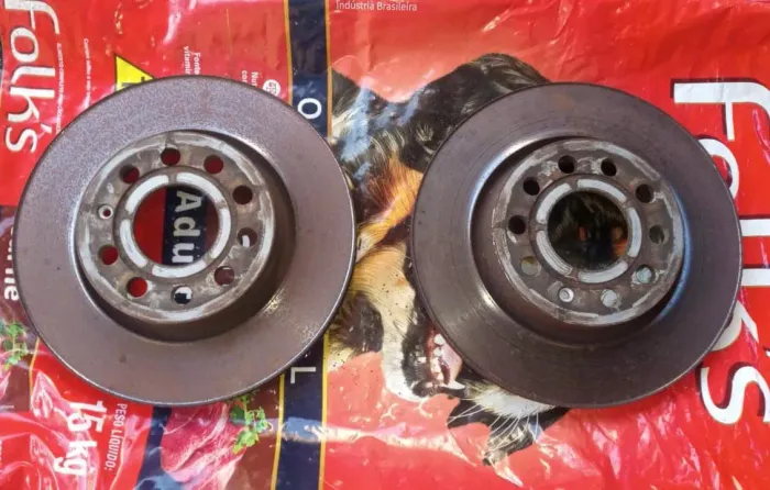 Discos de Freio Jetta 2.0 8v MK6
