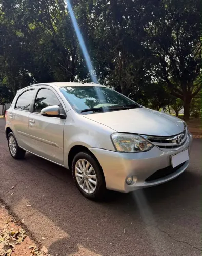 Toyota Etios XLS 1.5 Flex 16V 5P Mec. 2016