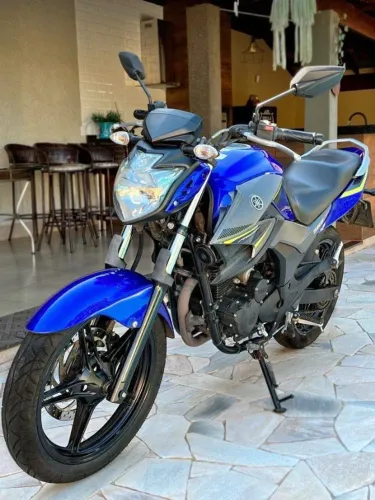 Yamaha FZ25 250 Fazer Flex 2016