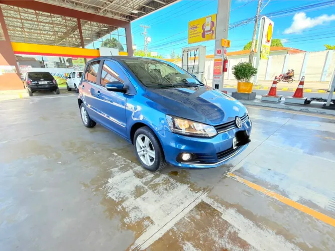 Volkswagen Fox Highline I Motion 1.6 Flex 16V 5P 2016
