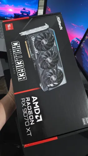 (Lacrada) RX 9070 XT Asrock Challenger 16GB Radeon 9070XT