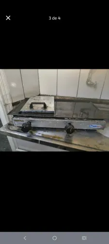 Vende-se, fritadeira e chapa,350 os dois