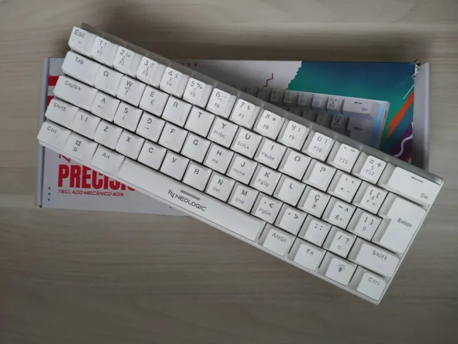 Teclado Mecânico Neologic Precision Polar