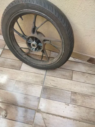 Rodas traseira fan pé de galinha completa com rolamentos pneu original Honda 