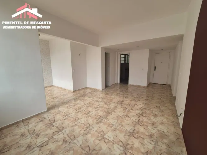 AMPLO APT BELISARIO AUGUSTO, 100 MTS DA PRAIA DE ICARAI