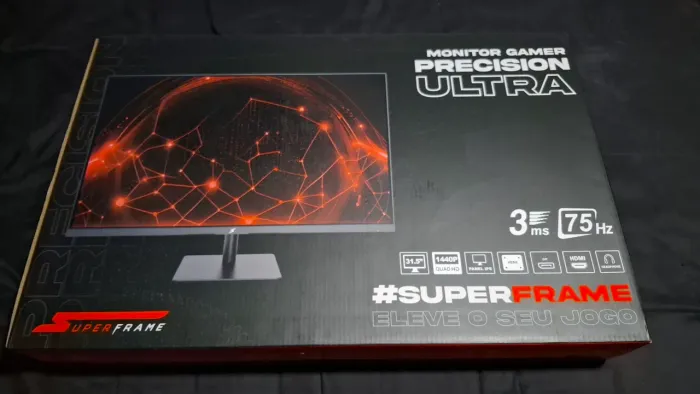 Monitor gamer superframe precision ultra QDHD 32p ips 