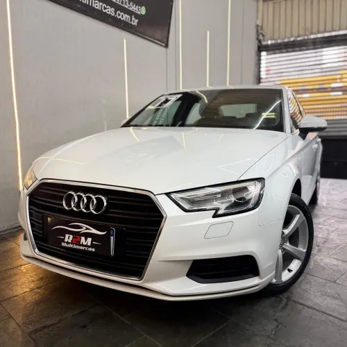 Audi A3 Sedan 1.4 TFSI Flex Tiptronic 4P 2017