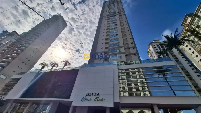 Apartamento mobiliado à venda com 2 suítes no bairro Fazenda em Itajaí