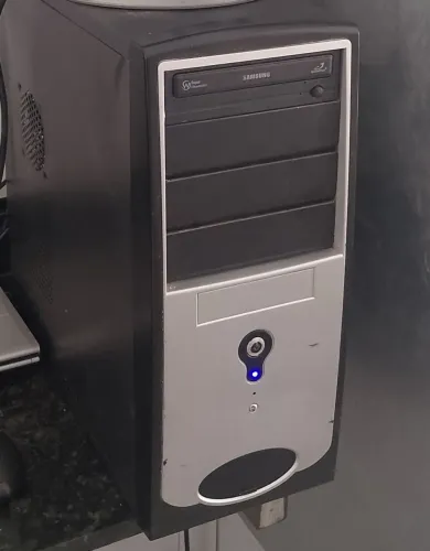 CPU 