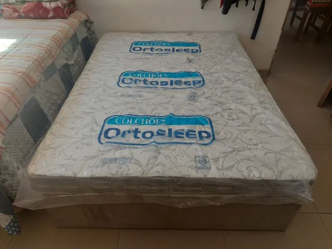 Cama baú casal+ Colchão Semi-novos 