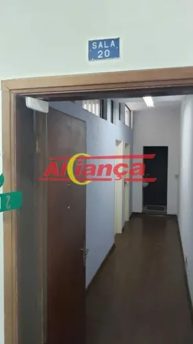 SALA COMERCIAL 64m² - PARA LOCAÇÃO NO CENTRO GUATULHOS - SP R$ 1.300,00