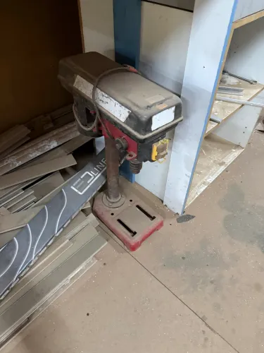 Furadeira bancada