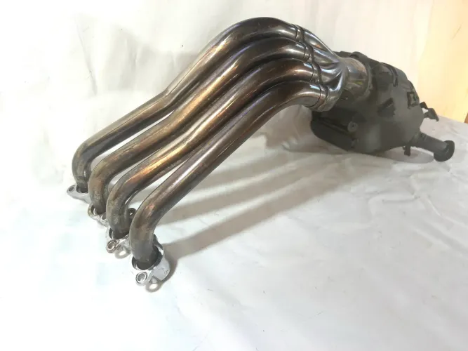 Conjunto coletor de exaustão original Honda CB 650F 2014 a 2019 usado