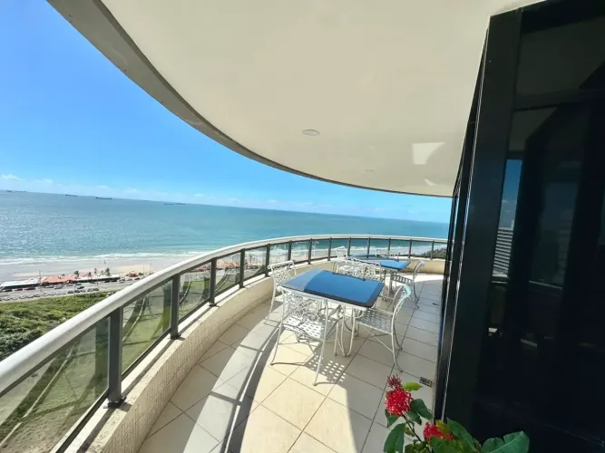 LAZULI | 302m² | 5 SUÍTES | VISTA ETERNA PARA O MAR | 3 VAGAS | PONTA DO FAROL