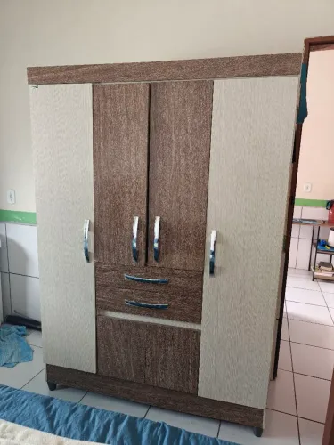 Guarda roupa solteiro