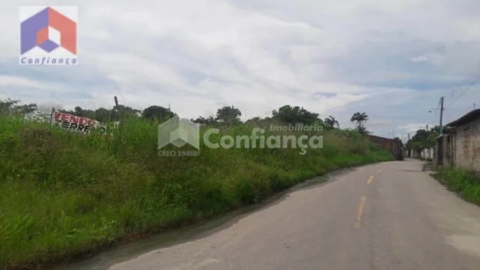 Terreno à venda em Maracanaú/CE