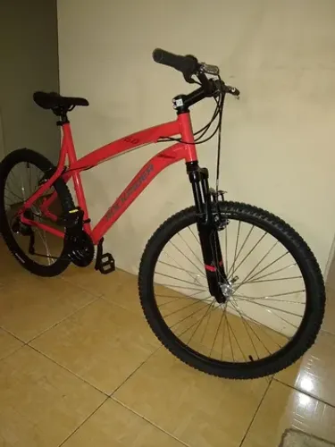 BIKE ROCKRIDER  50 ARO 26 NOVA RETIRA NO LOCAL NAO ENVIO. 