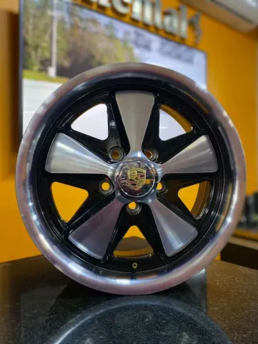 Rodas Classic Fuchs ARO 15