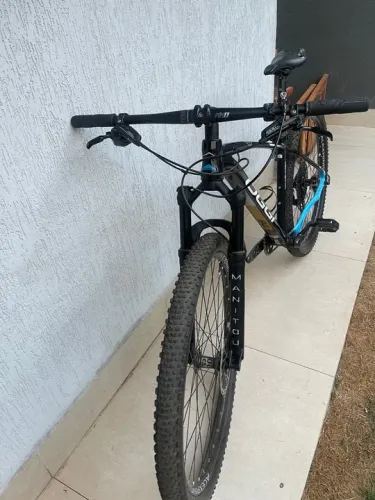 Bicicleta Oggi 7.6