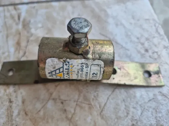 1 x Suporte para Antena Tubo/Mastro/Cano Acompanha Parafusos e Buchas para Instalação