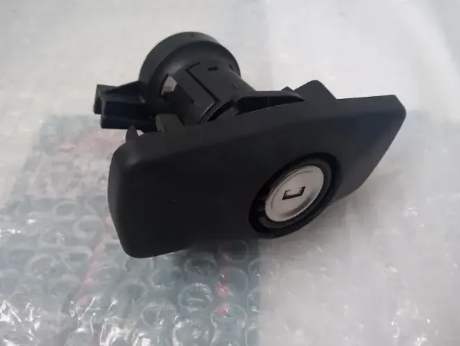 Moldura Miolo da Chave da Tampa Traseira Mercedes SLK 250