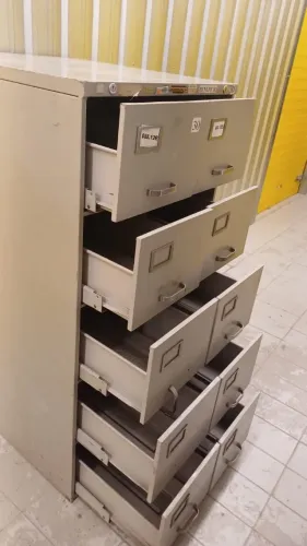 Armário Aço 10 Gavetões***