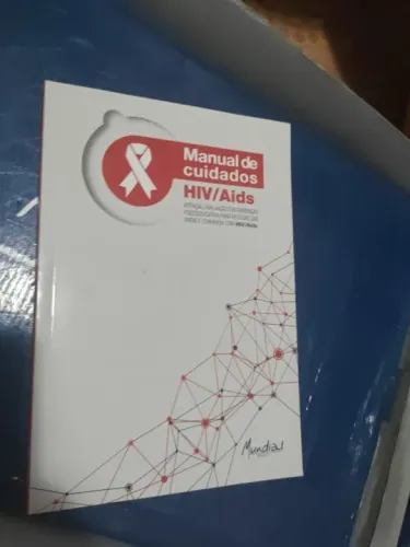 Livro - Manual de Cuidados Hiv/Aids