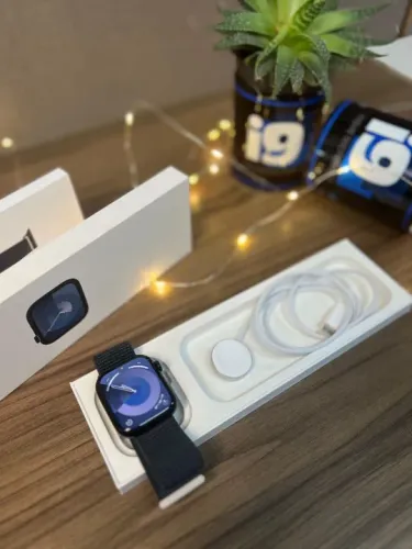 Apple Watch séries 9 GPS Model A2980 45mm 100% saúde da bateria Cor Midnigth Garantia A