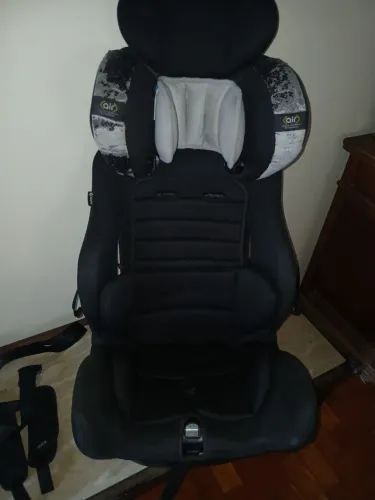 Cadeira Infantil com Encosto de Cabeça e Airbag