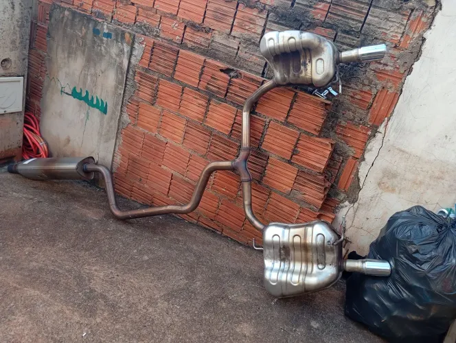 Escapamento do Jetta 2019 completo original de fábrica 