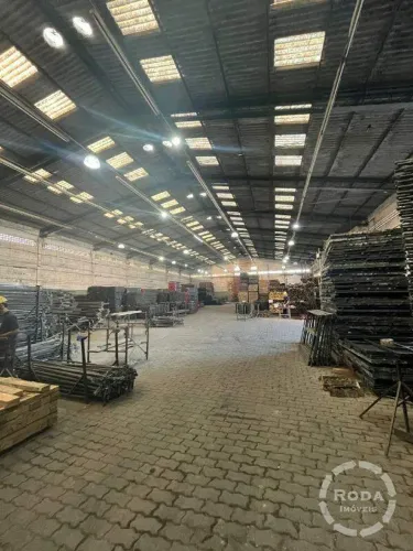 Galpão à venda com 5000 m2