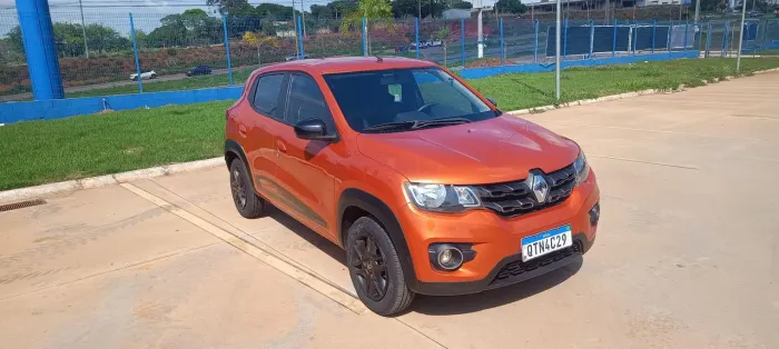 Renault Kwid Intense 1.0 Flex 12V 5P Mec. 2020