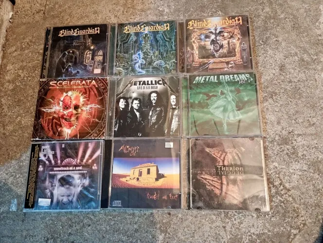 Lote com aprox. 27 cds Metal, Rock e Pop
