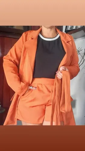 Conjunto Blazer e Shorts Laranja