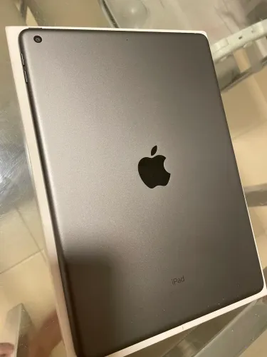 iPad 9 64 g seminovo