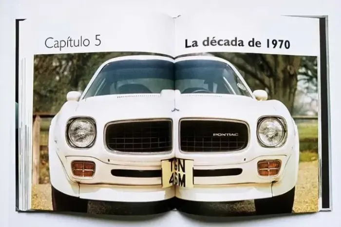 Livro Coches Clásicos: 150 Grandes Automóveis - em espanhol