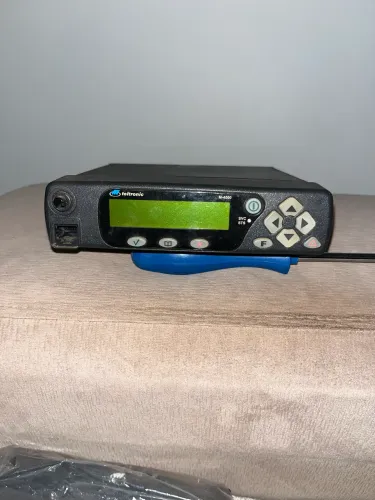Transceptor Teltronic M-4000U F1 - Equipamento Rádio Amador