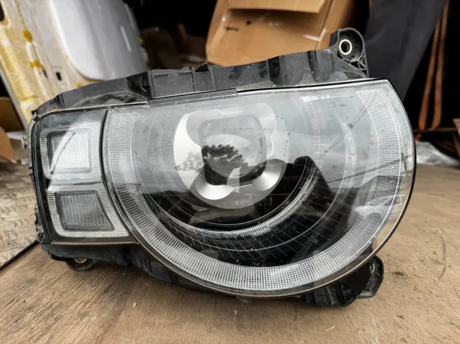 Farol Land Rover Defender 2020/2023 Original Ld